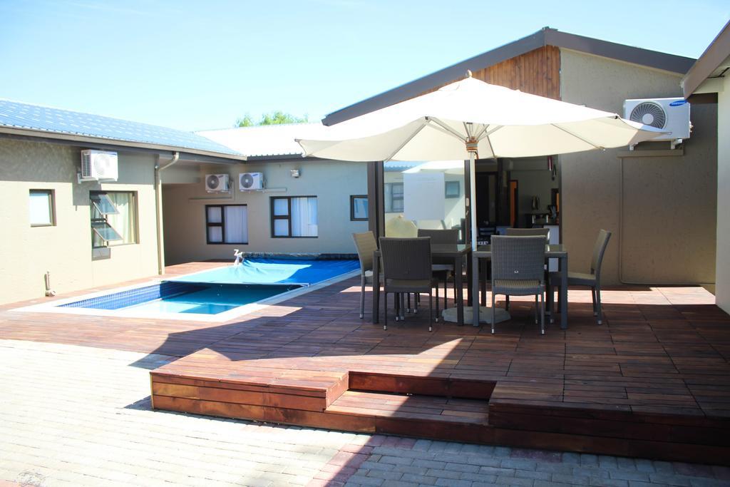 A-Z Boutique Guesthouse Windhoek Exteriör bild