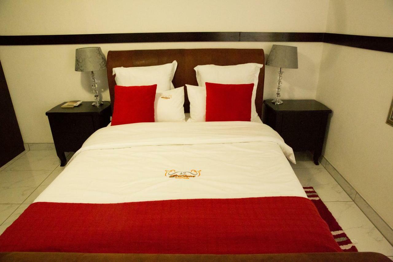 A-Z Boutique Guesthouse Windhoek Exteriör bild
