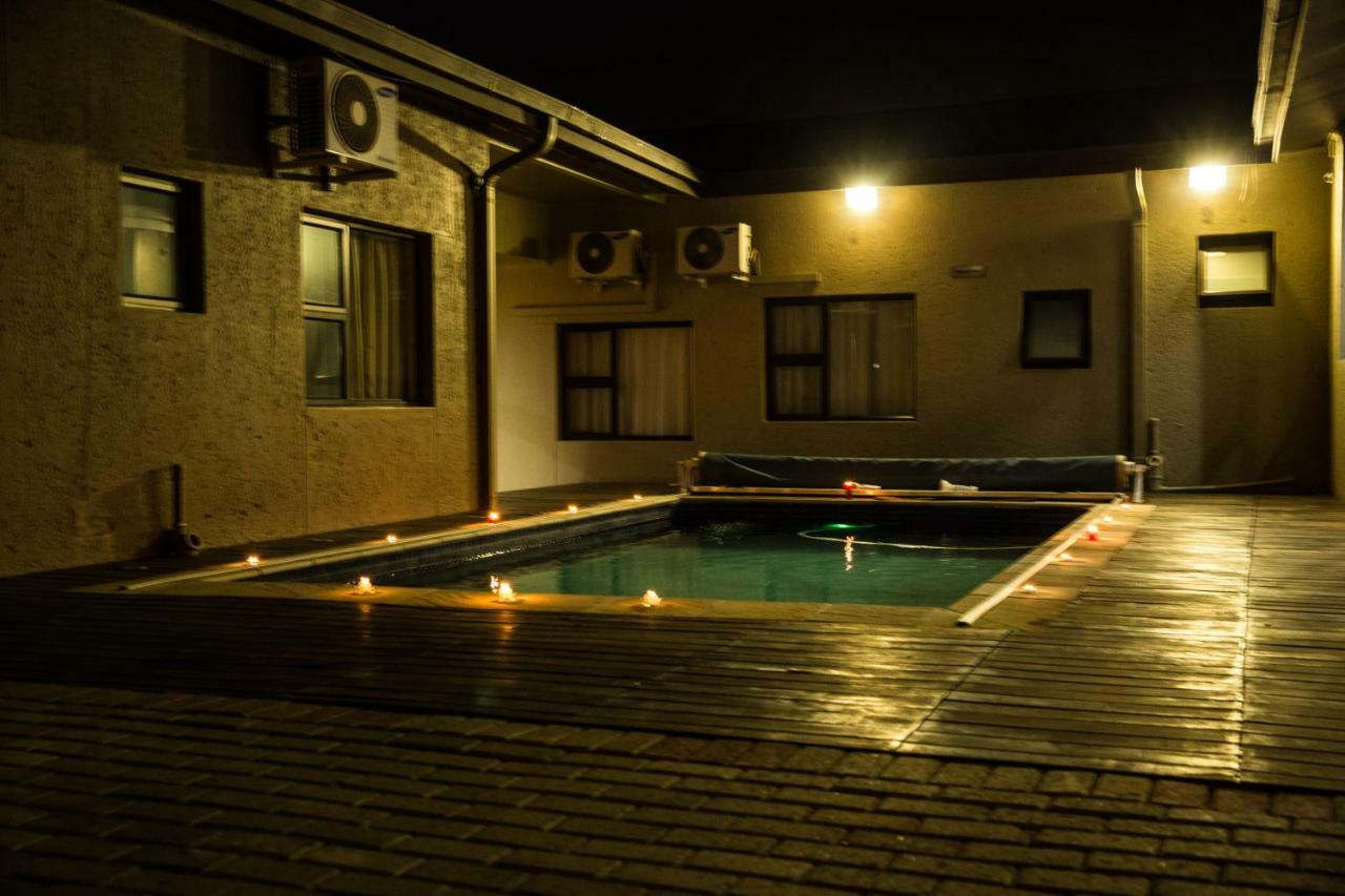 A-Z Boutique Guesthouse Windhoek Exteriör bild
